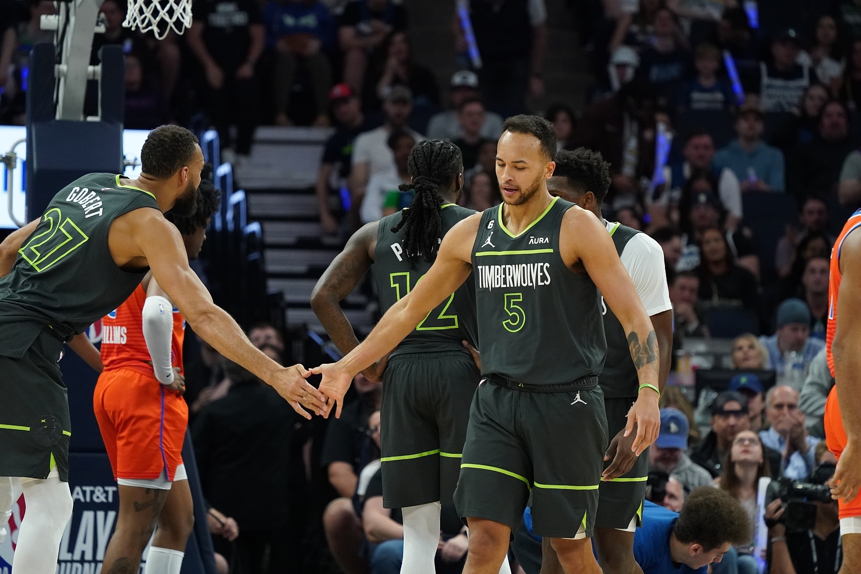 全站官方平台-戈贝尔：最怀念李凯尔的传球 他能串联球队&amp;总能给队友创造机会